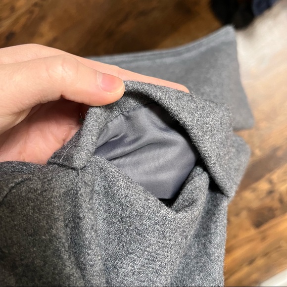 Grey Vintage Coat from A. K. De Paris - Picture 11 of 12